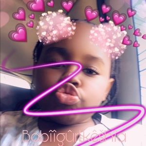 Meet your Posher, Keshia